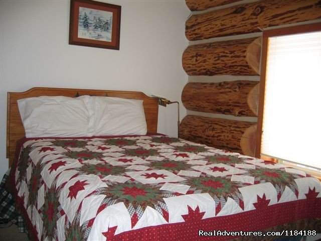 Cozy Colorado Log Cabin for All Seasons | Image #15/24 | 