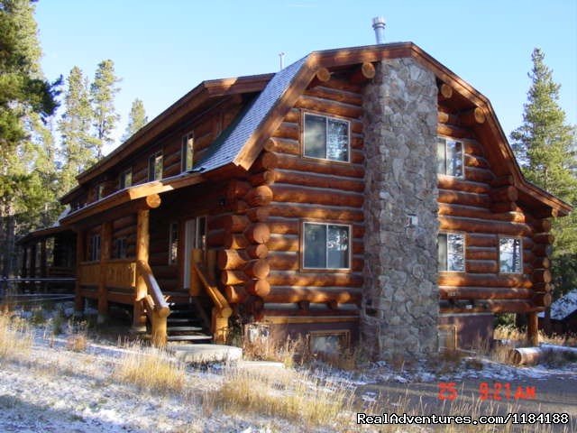 Cozy Colorado Log Cabin for All Seasons | Image #3/24 | 