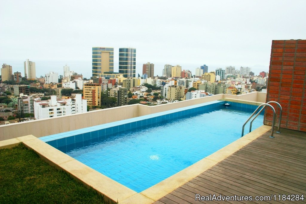 Rooftop Swimming Pool | Luxury Apartment to rent in Lima. | Lima, Peru | Vacation Rentals | Image #1/6 | 