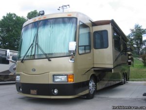 Luxury and Economy RV Rentals in Nashville, TN