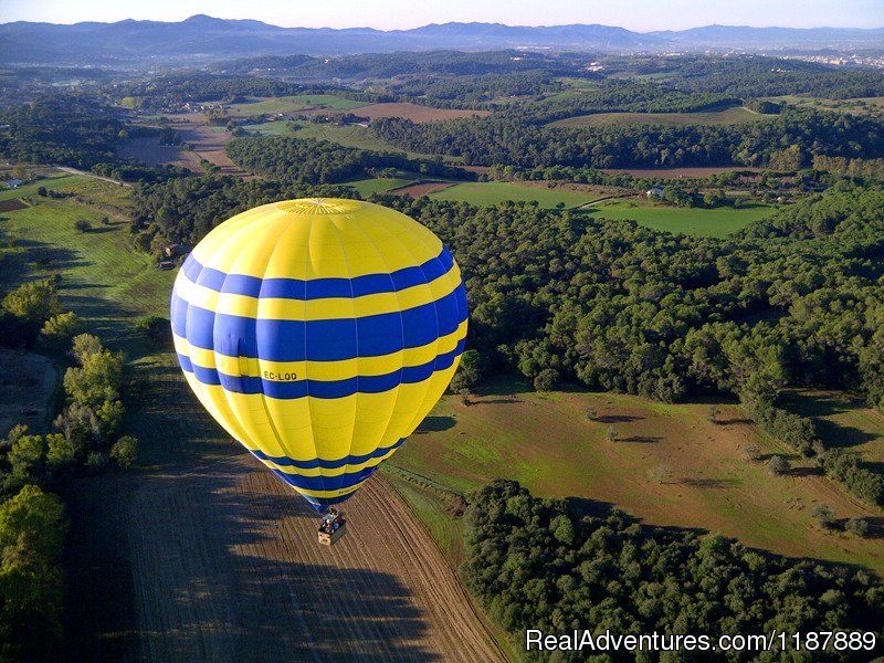 Flying over esmerald valley near Barcelona | Hot air balloon flights from Barcelona, Spain | Barcelona, Spain | Ballooning | Image #1/21 | 