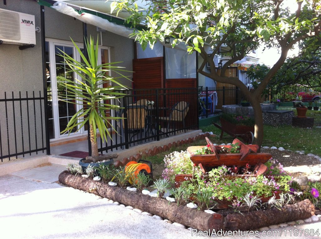 A2 terrace | Relaxing vacation in Apartments GaMa Igalo | Image #3/25 | 