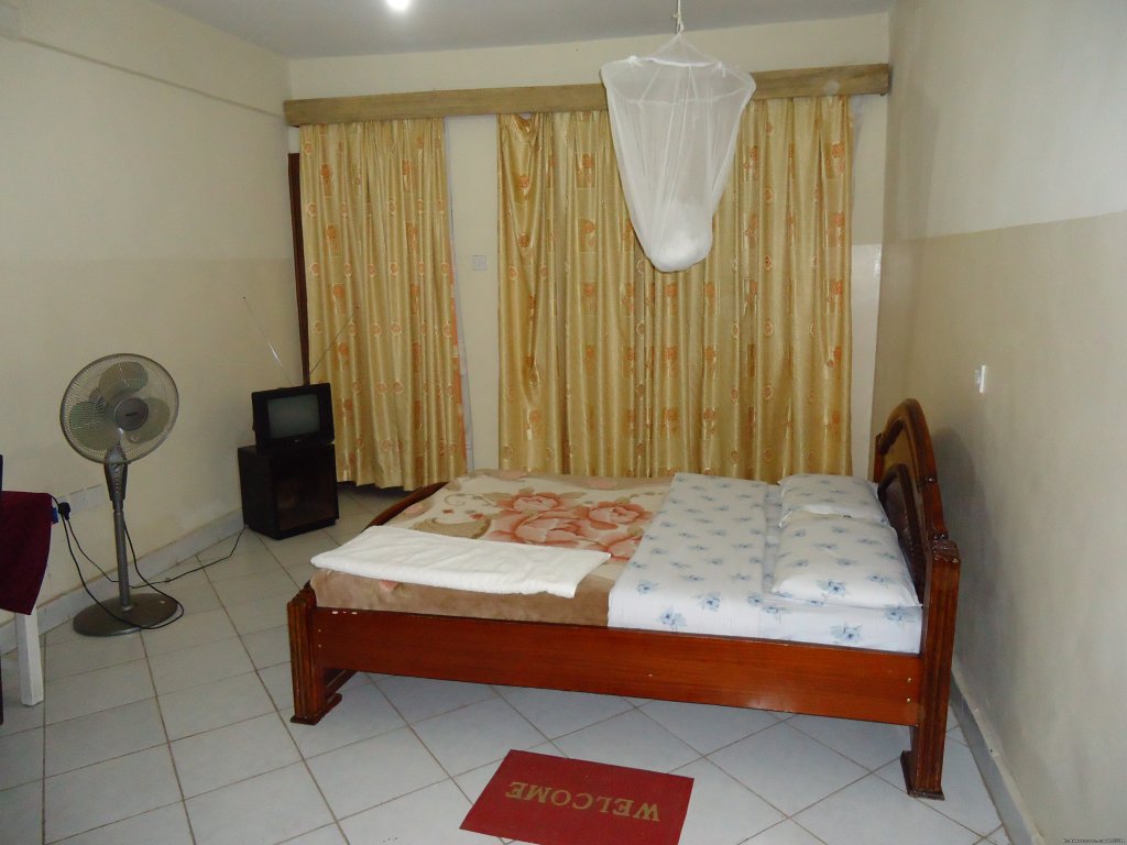 Standard Double Room with lake views | Hotel Near Lake& Self Catering Hostel,Kisumu,Kenya | Image #18/25 | 