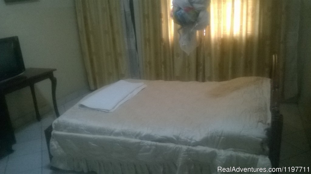 4 bedroom Apartment with no kitchen but with cooking area. | Hotel Near Lake& Self Catering Hostel,Kisumu,Kenya | Image #12/25 | 