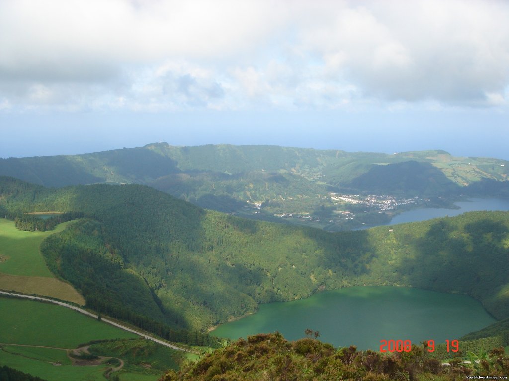 Sete Cidades Crater | Azores Van & Car Tours | Image #12/26 | 
