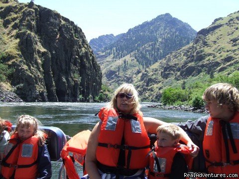 Hells Canyon Jet Boat Trips & Lodging | Image #6/7 | 