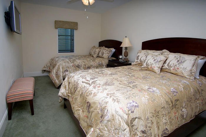 Guest Room | Mar Vista Grande 1515 Penthouse- Luxurious Condo | Image #20/23 | 