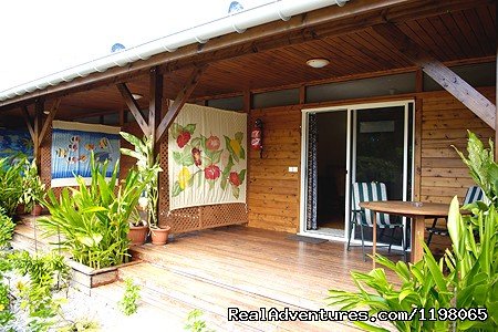 Deck room | Pension BOUNTY  Rangiroa Paradise Atoll | Rangiroa, French Polynesia | Bed & Breakfasts | Image #1/22 | 