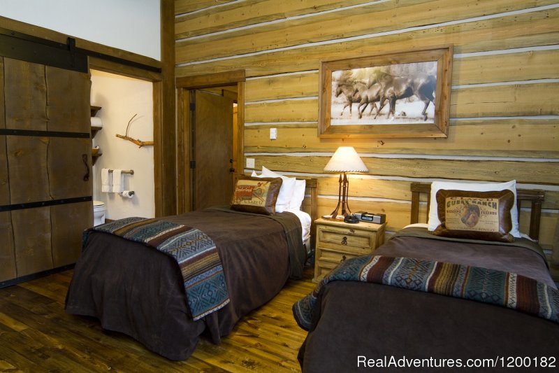 Cabin | C Lazy U Ranch... Colorado's Premier Guest Ranch | Image #6/23 | 