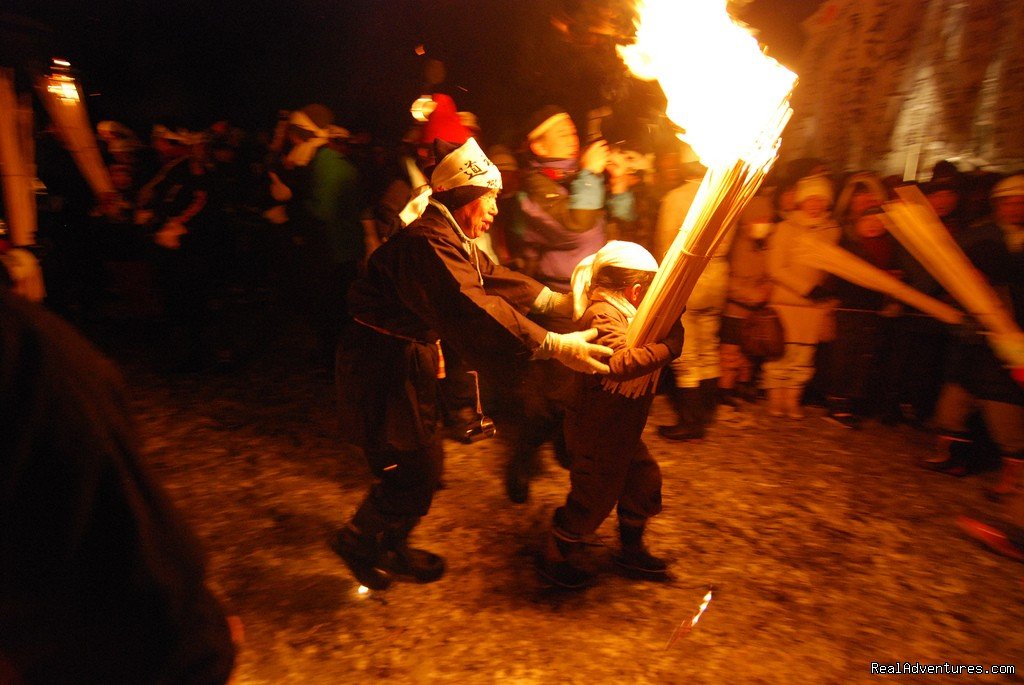 Nozawa Onsen Fire Festival | Hakuba Powder Tours - Japanese Skiing at its Best | Image #17/23 | 