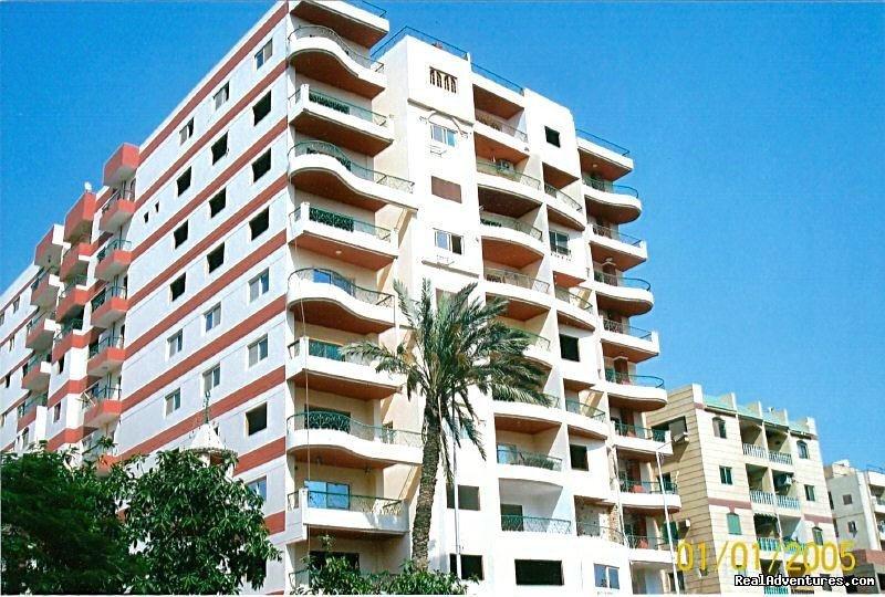 Apartment Building 4 years old | Balcony Panaramic Pyramid View | Cairo, Egypt | Vacation Rentals | Image #1/21 | 