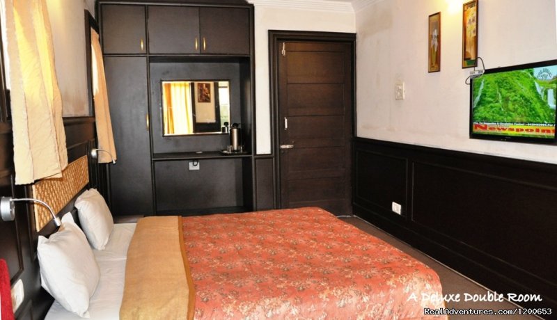 A Deluxe Room | Hotel Sadaf. | Image #2/6 | 