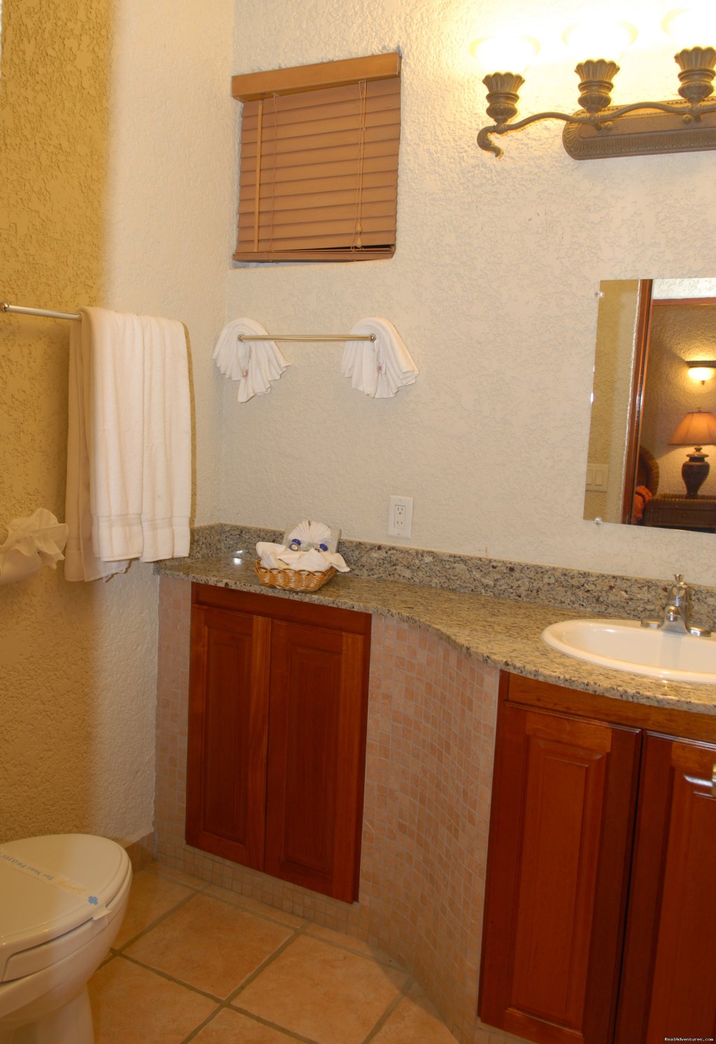 Condominium bathroom |  Look out over paradise at the Mayan Princess! | Image #5/23 | 