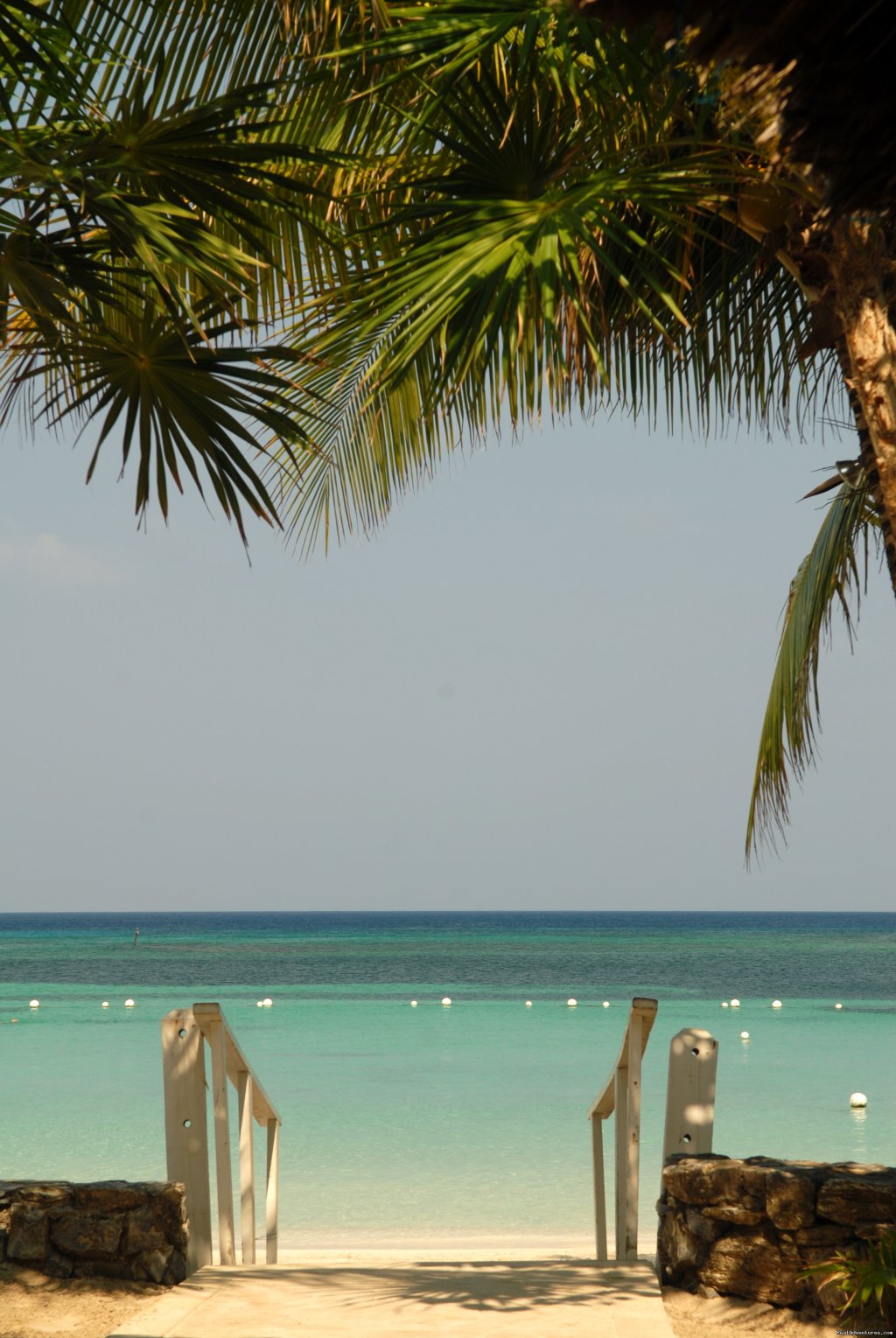 The beach |  Look out over paradise at the Mayan Princess! | Image #9/23 | 