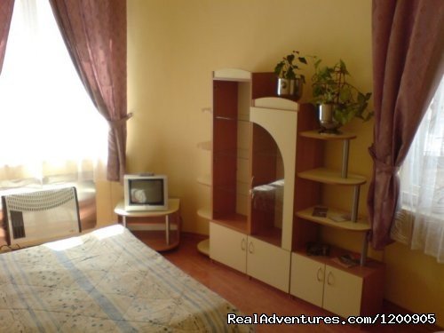 English guest house double room | The English guest house, Ruse, Bulgaria. | Image #4/4 | 