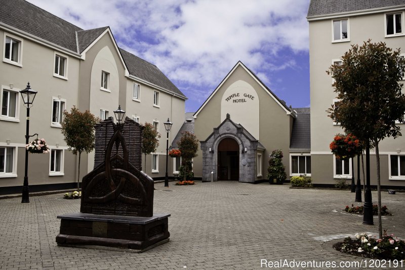 Plaza Entrance | Temple Gate Hotel | Ennis , Ireland | Hotels & Resorts | Image #1/4 | 