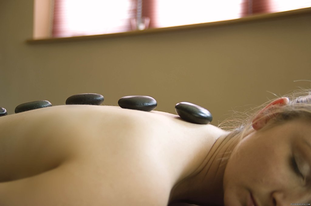 Hot Stone Massage | Best Western Plus Westport Woods Hotel | Image #5/19 | 