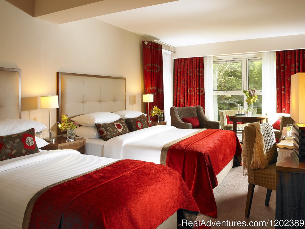 Premier Bedroom | Hotel Westport Leisrue - Spa - Conference | Image #11/24 | 