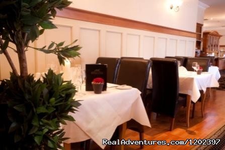 A La Carte Restaurant | Great Hospitality and Service at 4* Menlo Park | Image #10/11 | 