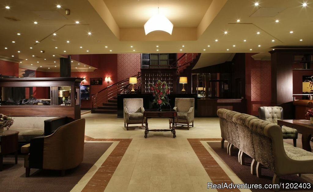 Reception Area | Park Hotel, Leisure Centre & Holiday Homes | Image #5/8 | 