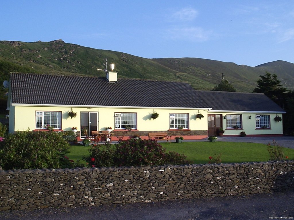 An Speice | Dingle, Ireland | Bed & Breakfasts | Image #1/7 | 