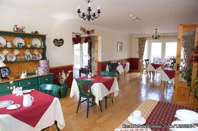 Dining Room | Yeats Lodge | Image #3/5 | 