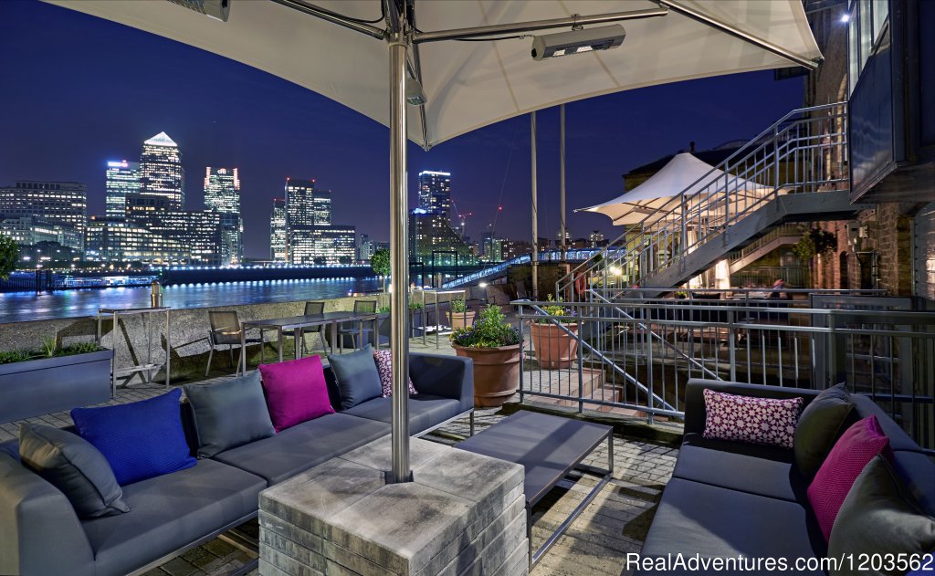 DoubleTree by Hilton London - Docklands Riverside | London, United Kingdom | Hotels & Resorts | Image #1/25 | 