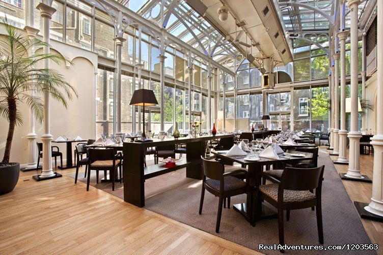 Woburn Place Restaurant | Hilton London Euston | Image #11/15 | 