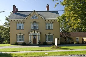 Harbour's Edge Bed & Breakfast (c 1864)