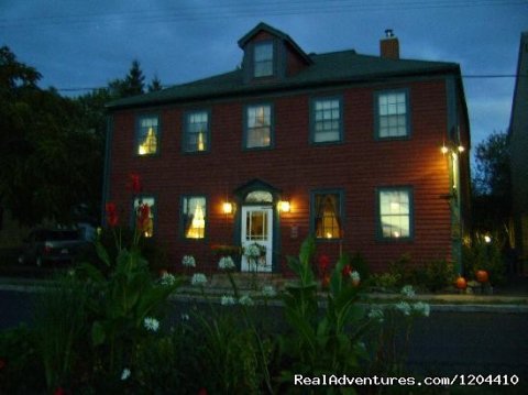 The Bailey House | Image #2/18 | Bailey House Bed & Breakfast