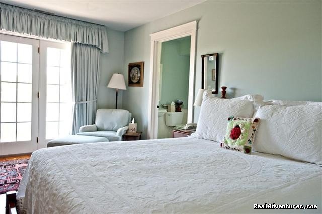 Bedroom | Inn at Old Virginia | Image #8/19 | 