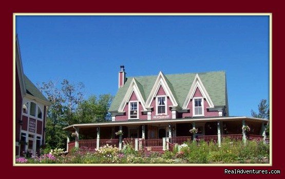 Lynwood Inn, main house built 1868 | Accommodation in the heart of Baddeck | Baddeck, Nova Scotia  | Hotels & Resorts | Image #1/11 | 