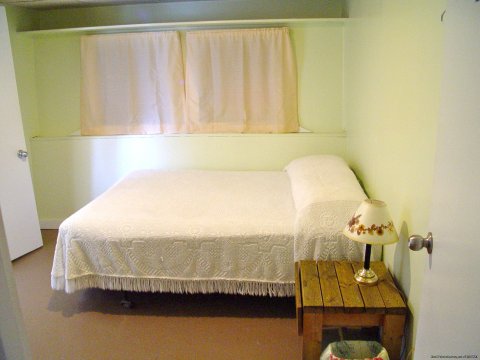Private room | Image #4/17 | Cabot Trail Backpackers Hostel