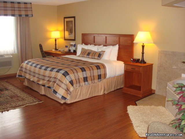 Grand Suite with Jacuzzi | Best Western Derby Inn | Image #15/21 | 