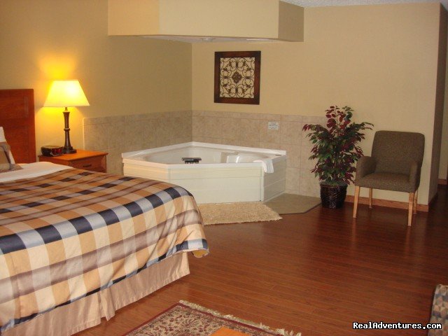 Grand Suite with Jacuzzi | Best Western Derby Inn | Image #20/21 | 