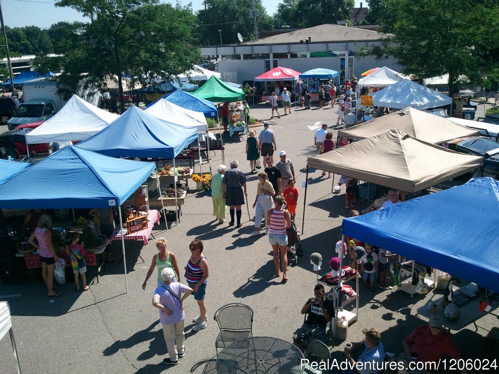 Fort Farmers Market | Fort Atkinson Chamber of Commerce & Tourism Center | Image #2/6 | 
