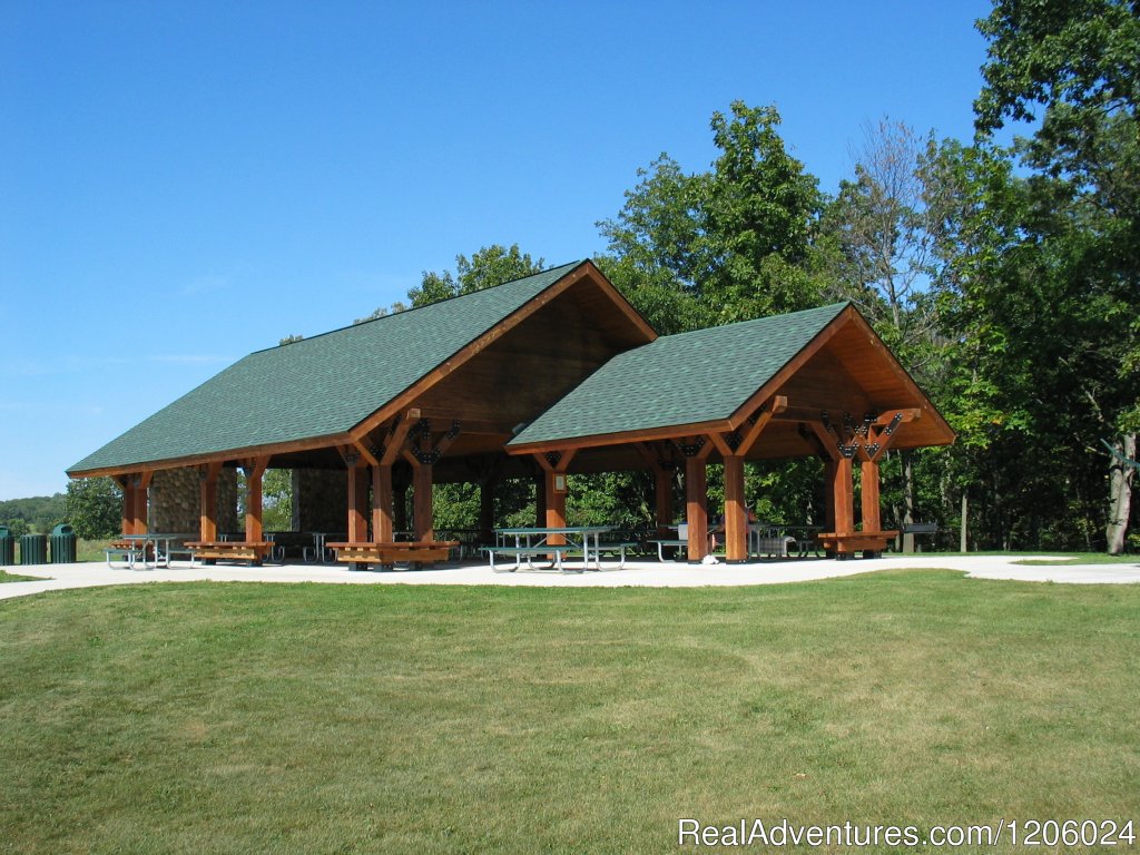 Dorothy Carnes Park | Fort Atkinson Chamber of Commerce & Tourism Center | Image #3/6 | 