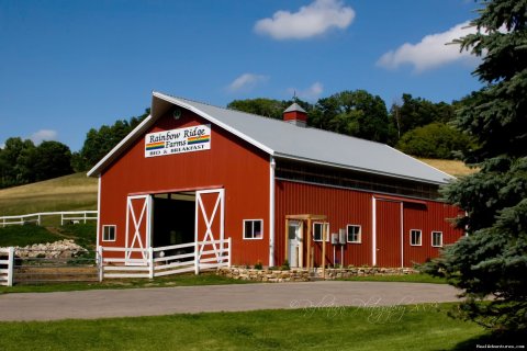 Rainbow Ridge Farms B&B | Onalaska, Wisconsin  | Bed & Breakfasts | Image #1/13 | 