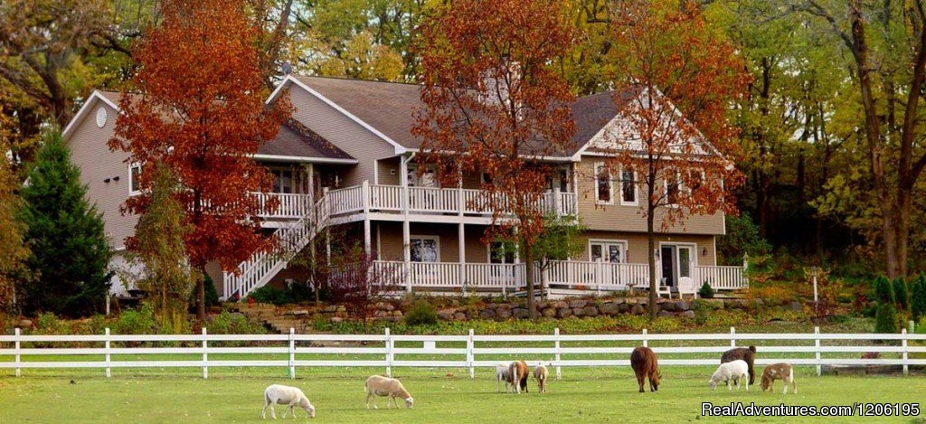 Heywood Hardy Suite | Country Estate for a Relaxing Getaway | Madison, WI, Wisconsin  | Bed & Breakfasts | Image #1/11 | 
