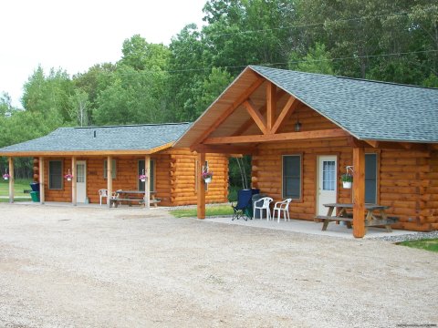 Cedar & Maple Cabins