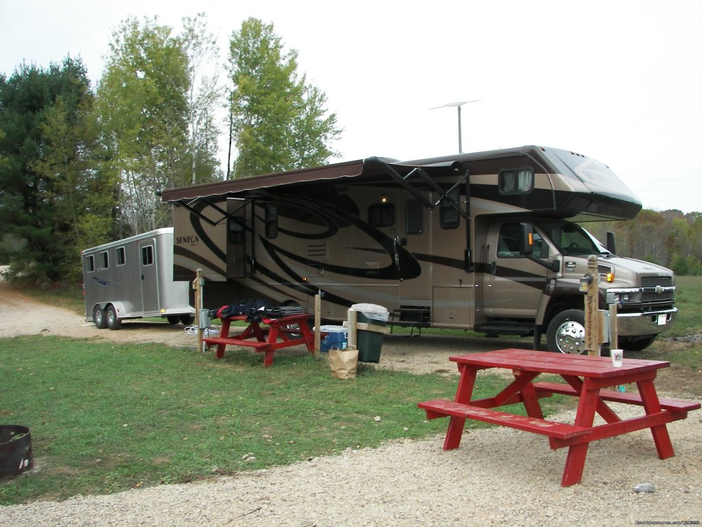 A RV Campsites | Spur of the Moment Ranch | Image #4/6 | 