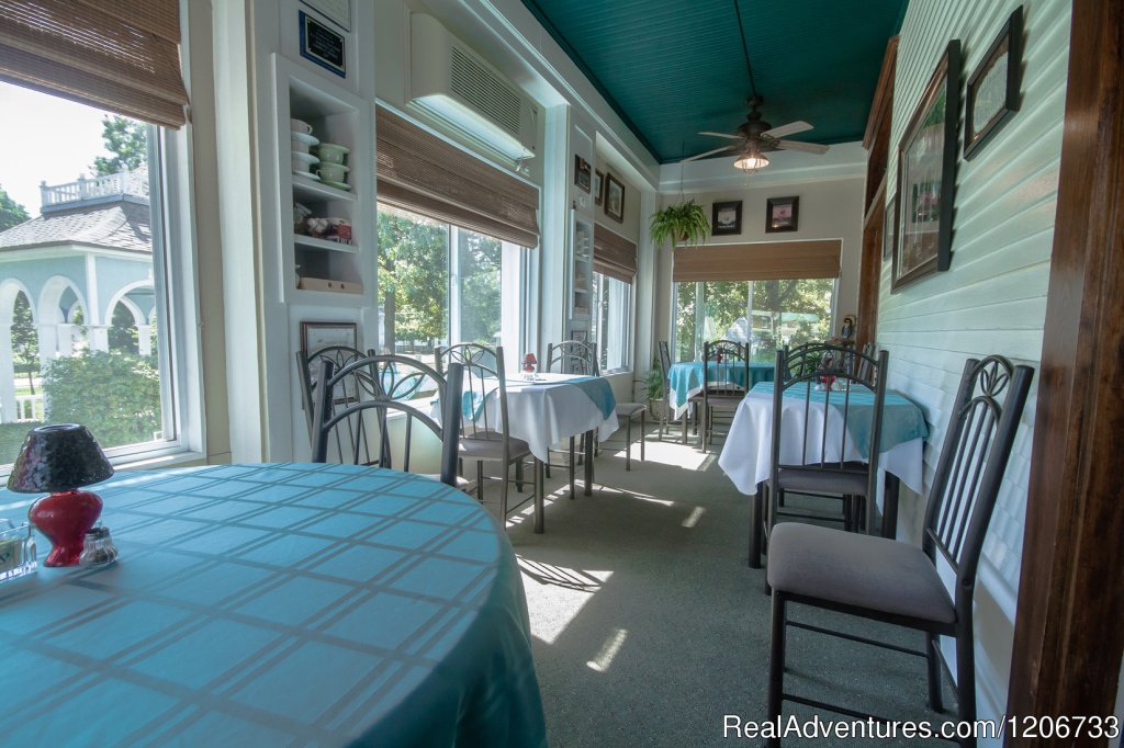 Breakfast Porch off the main parlor | Romantic Get-away at the Dickey House B&B | Image #3/9 | 