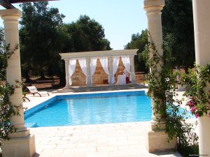 Romantic hideaway at Villa Magnolia Italy | Carovigno, Brindisi, Italy Bed & Breakfasts | Catanzaro Lido, Italy Bed & Breakfasts