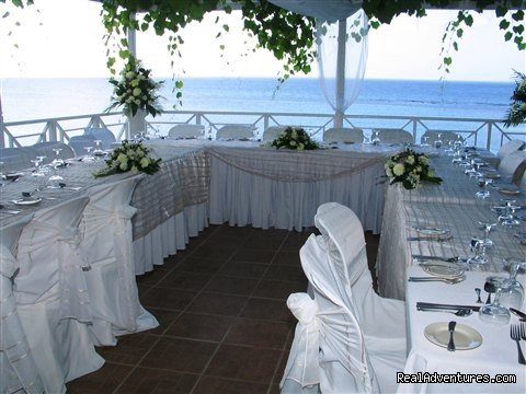 Beachfront Terrace Reception | Tropical Weddings Jamaica | Image #2/7 | 