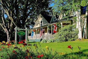 West Hill House B&b | Warren, Vermont | Bed & Breakfasts