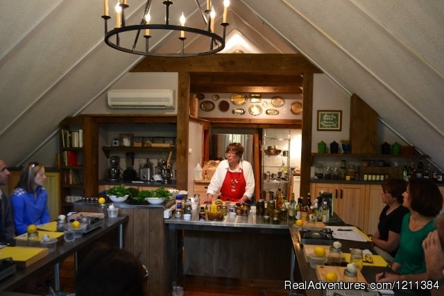 The Hidden Kitchen Cooking Classes | Inn at Weathersfield | Image #6/23 | 