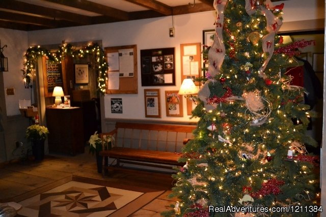 Love to decorate for the holidays | Inn at Weathersfield | Image #18/23 | 