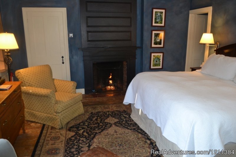 Arlington Guest Room | Inn at Weathersfield | Image #19/23 | 