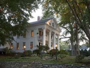Inn at Cape Cod | Yarmouth Port, Massachusetts Bed & Breakfasts | Niantic, Connecticut