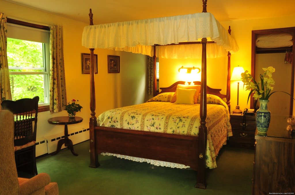 Queen Canopy bed | Many Adventurous Options at Berkshire Hills Motel | Image #3/8 | 